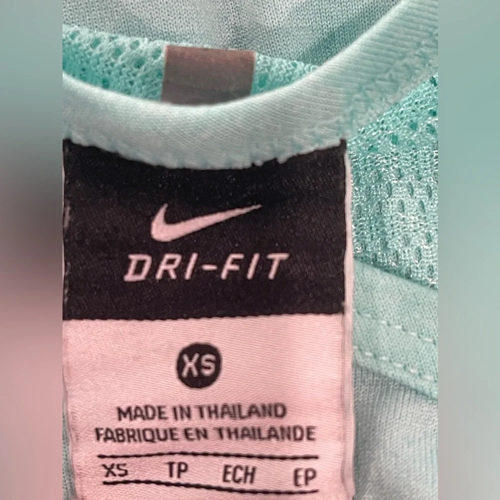 Nike Dri-Fit Meah Long Sleeve‎ Top